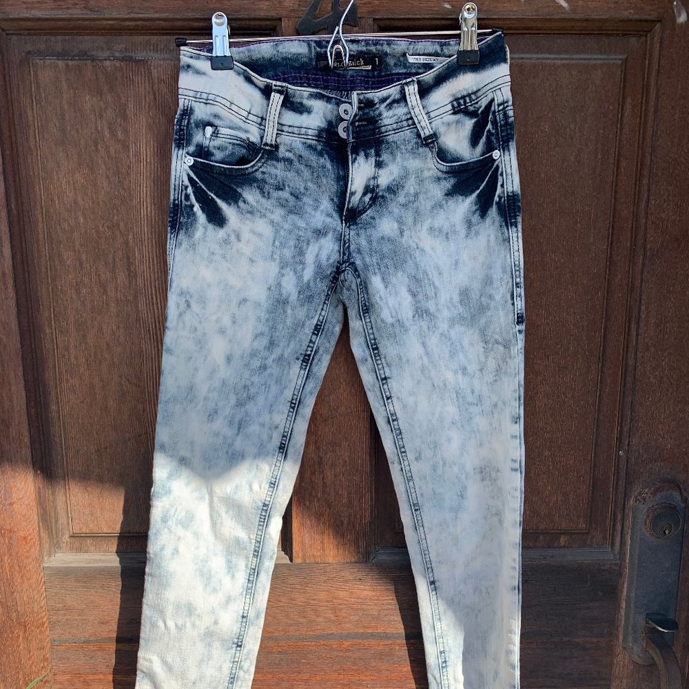 Lovesick The Skinny Jeans Women Size 1 Acid Wash